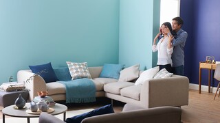 6 sociable colour schemes to revamp living room walls