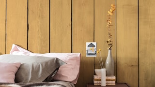 Put the wow back into your walls with glittering golds