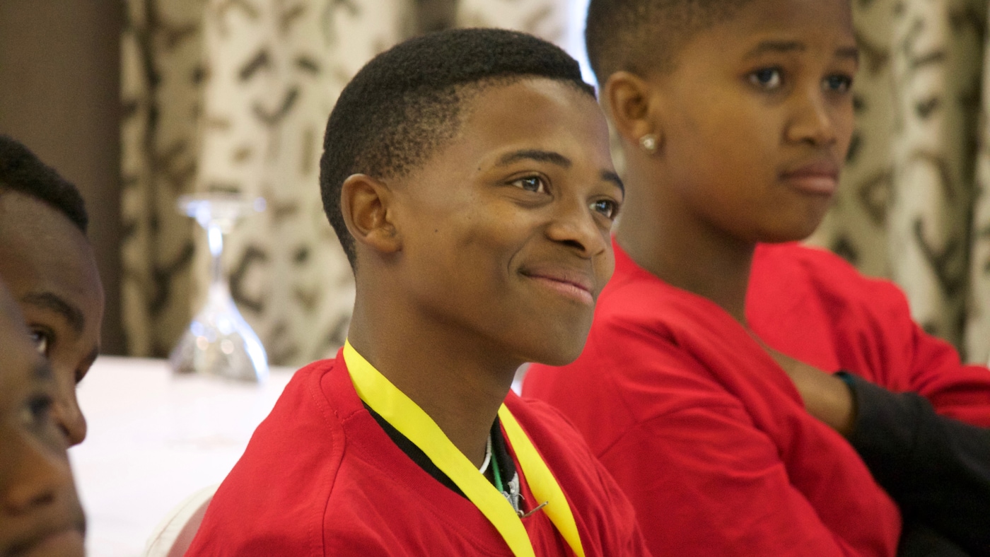 Lets-Colour-Social-Experiments-Series-Surprising-Video-Hong Kong-08