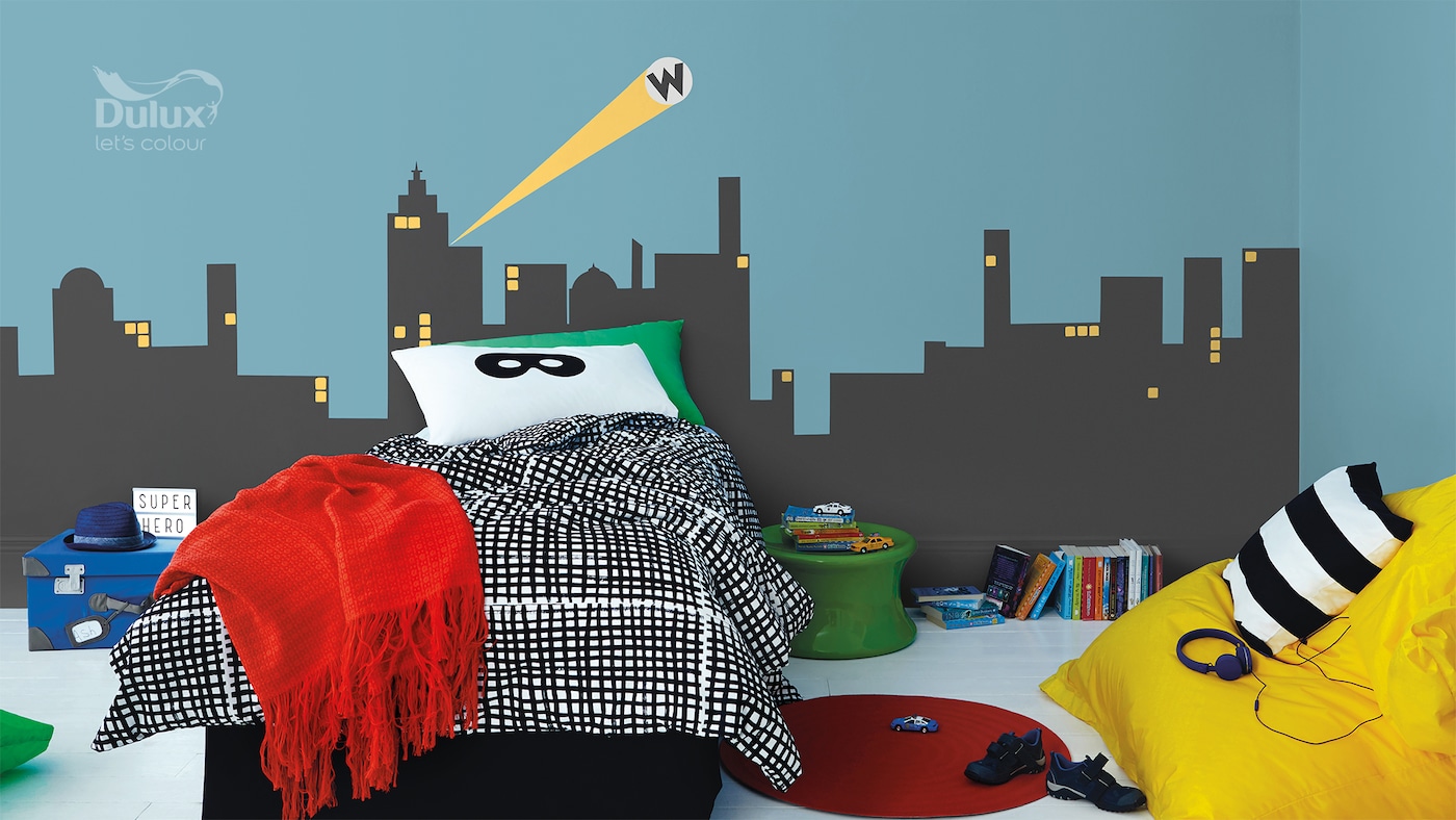 Dulux UK films Szuperhős hero image