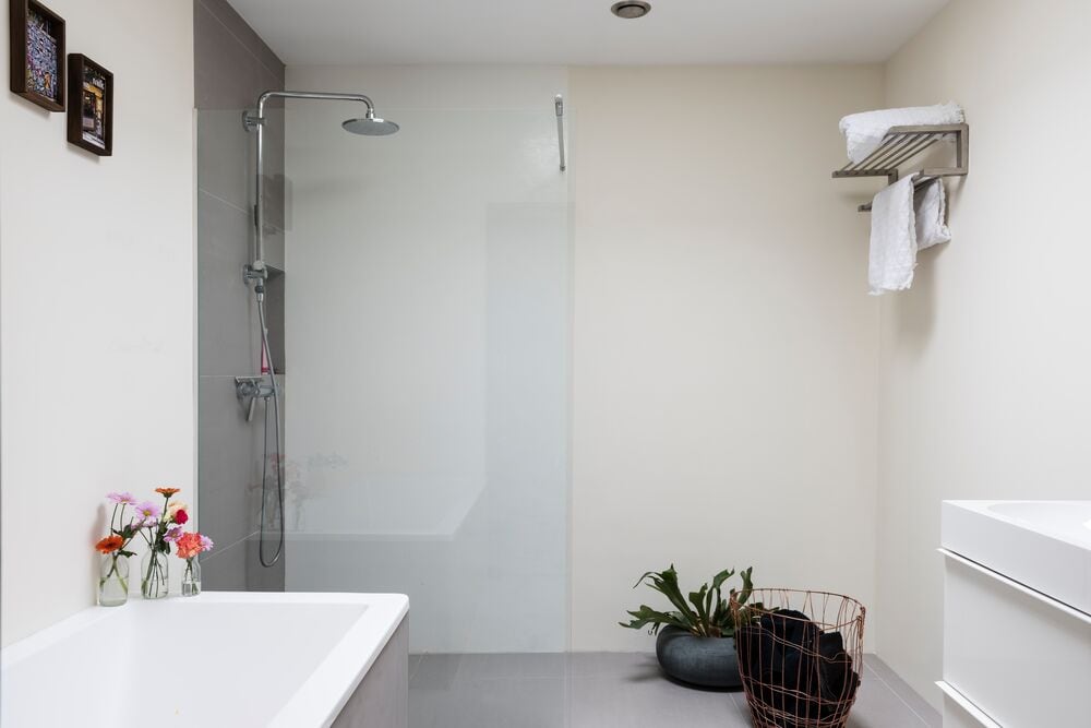 warna cat kamar mandi