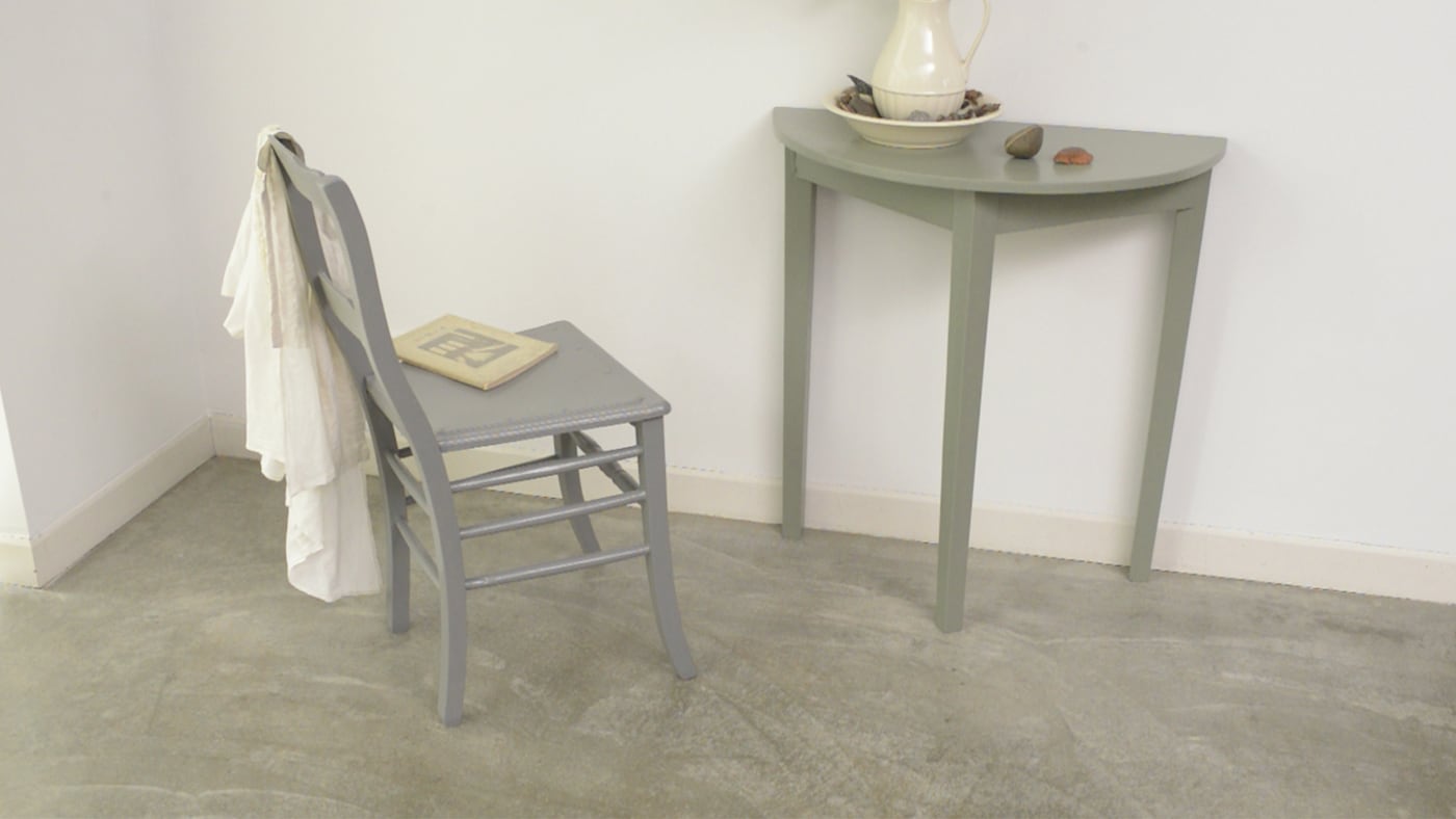 Dulux_wooden_furniture_UK_1