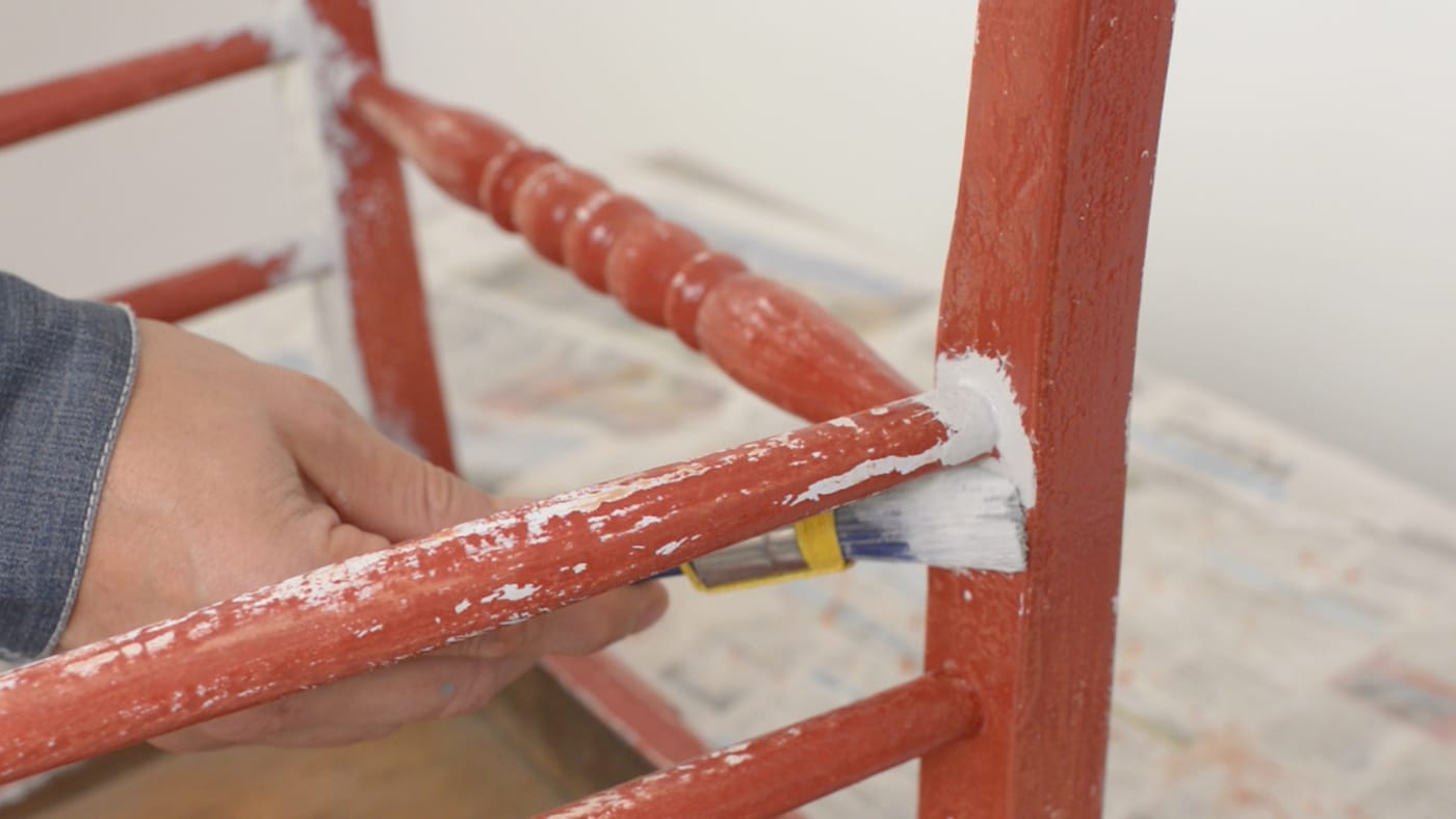 Dulux_wooden_furniture_UK_3