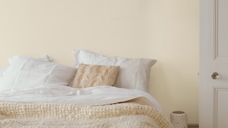 Decorate a bedroom perfect for a couple