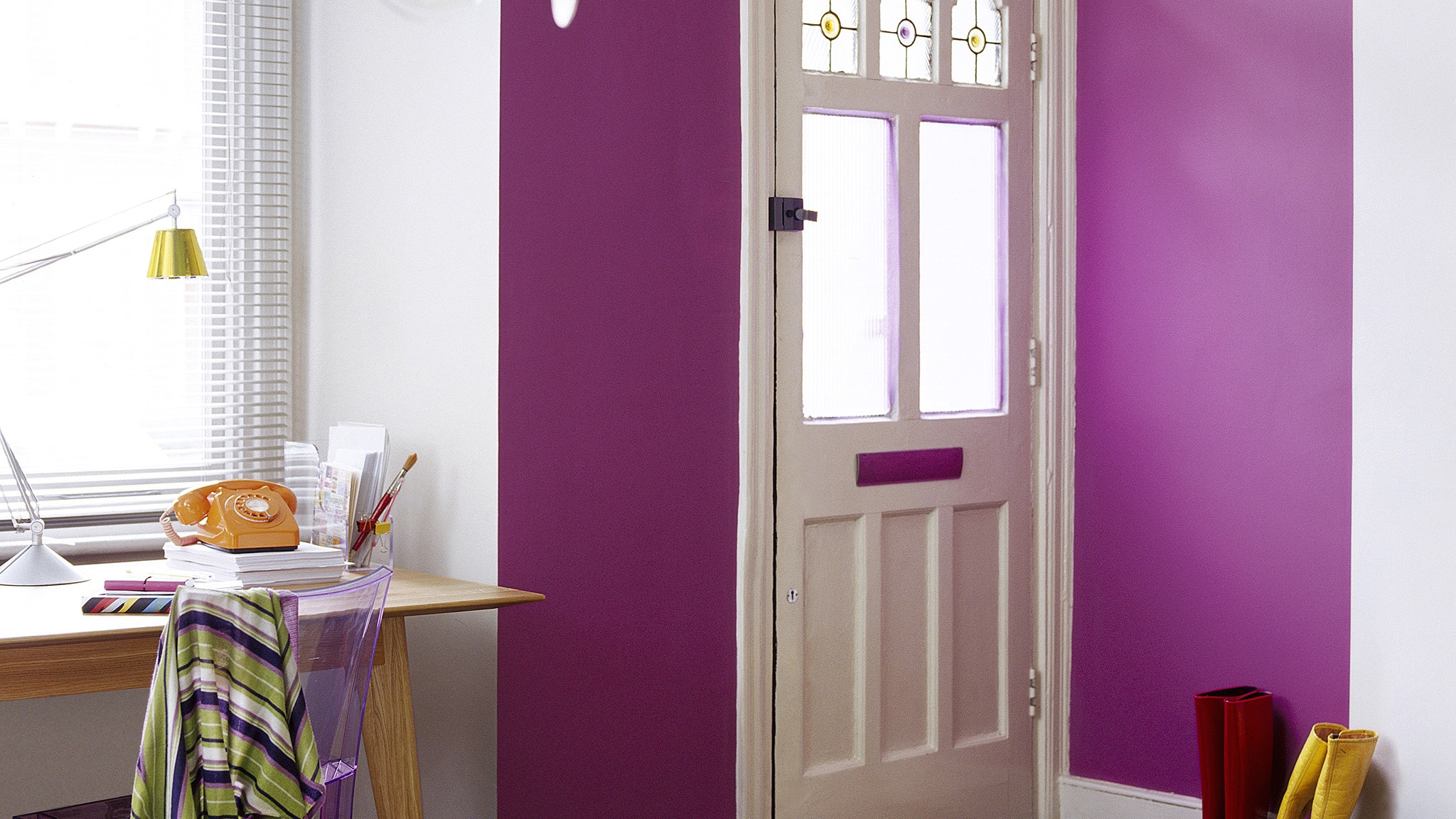 Cheerful door paint colours for house doors
