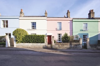 Your Home’s Exterior Deserves a Shield: The Dulux Assurance Warranty Program