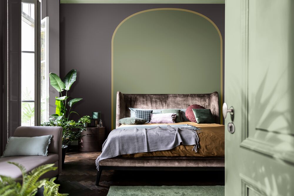 bold wall colour