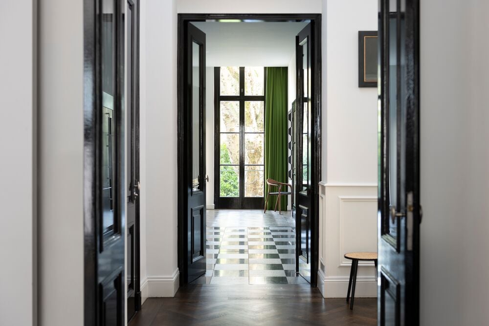 Light-Reflecting Colours in Dark Hallway