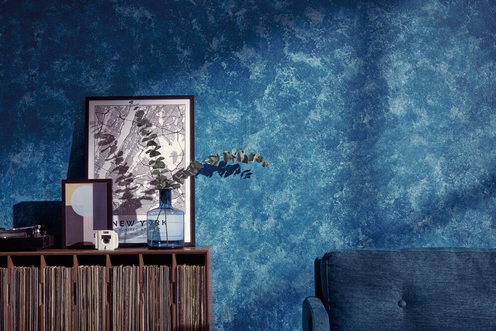 Dark Blues for a Cozy Ambiance