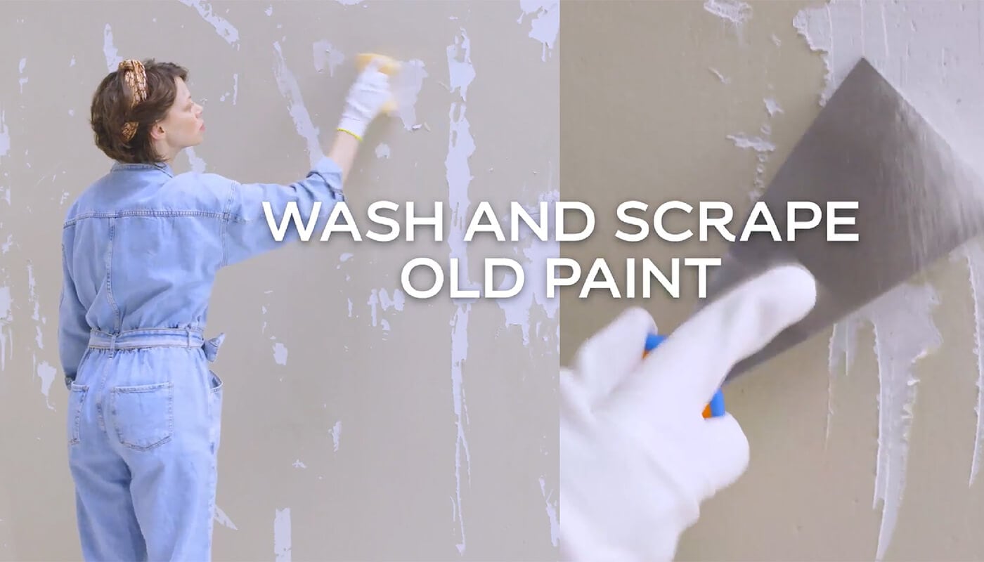 Lava e scrosta il muro per rimuovere la vecchia vernice
