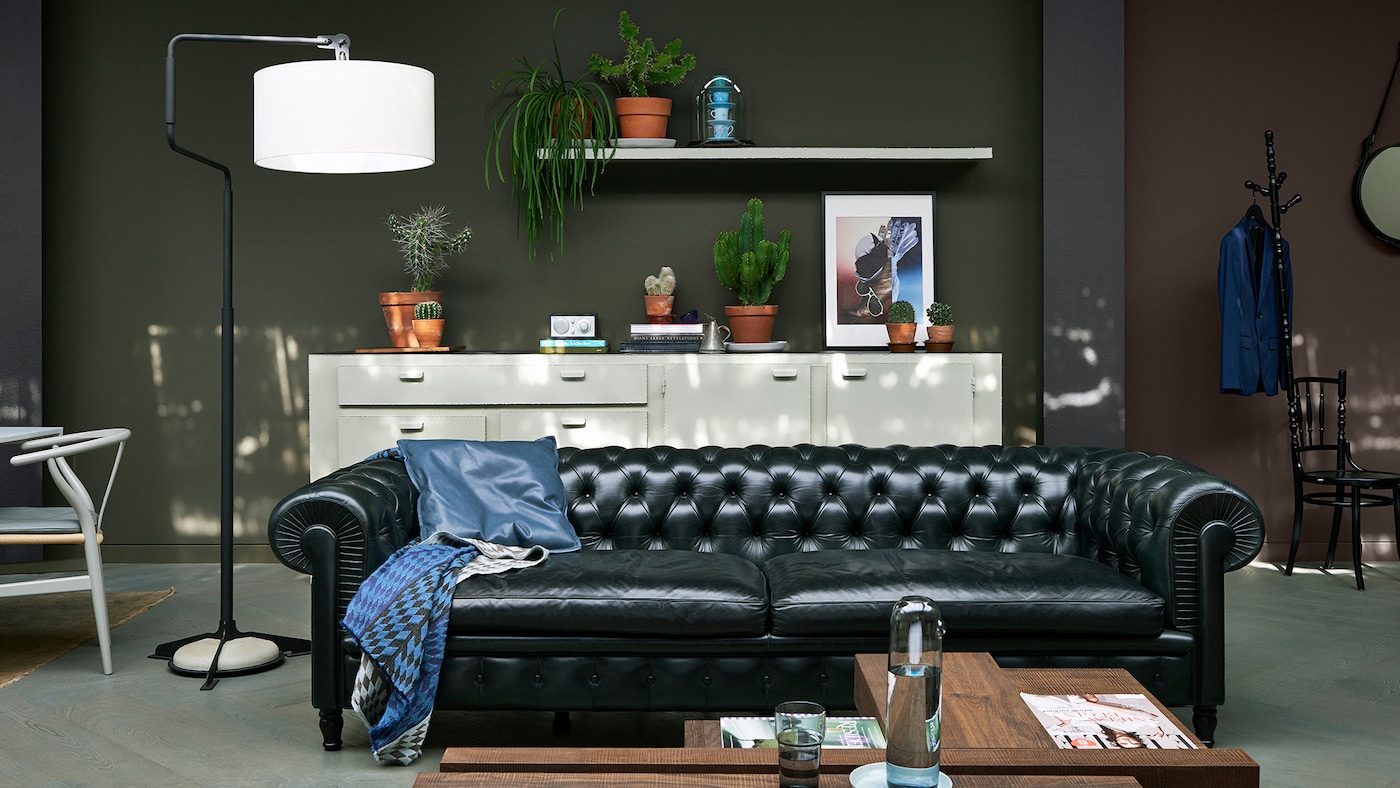 Dulux_dark_shades_UK_2