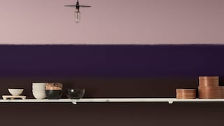 Deep purple wall in a kitchen