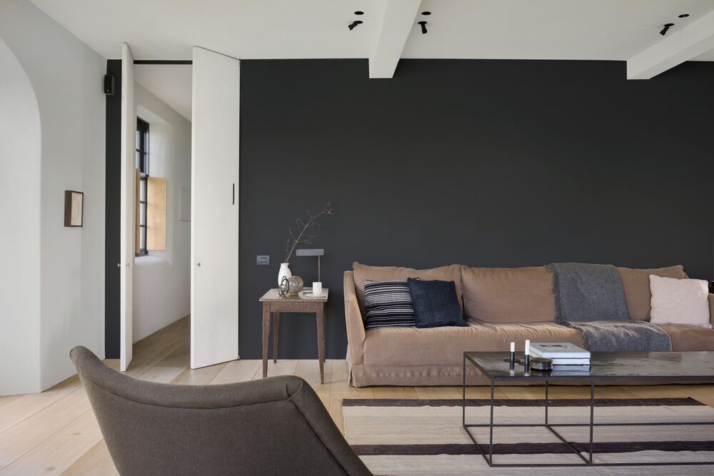 Dark Grey Walls