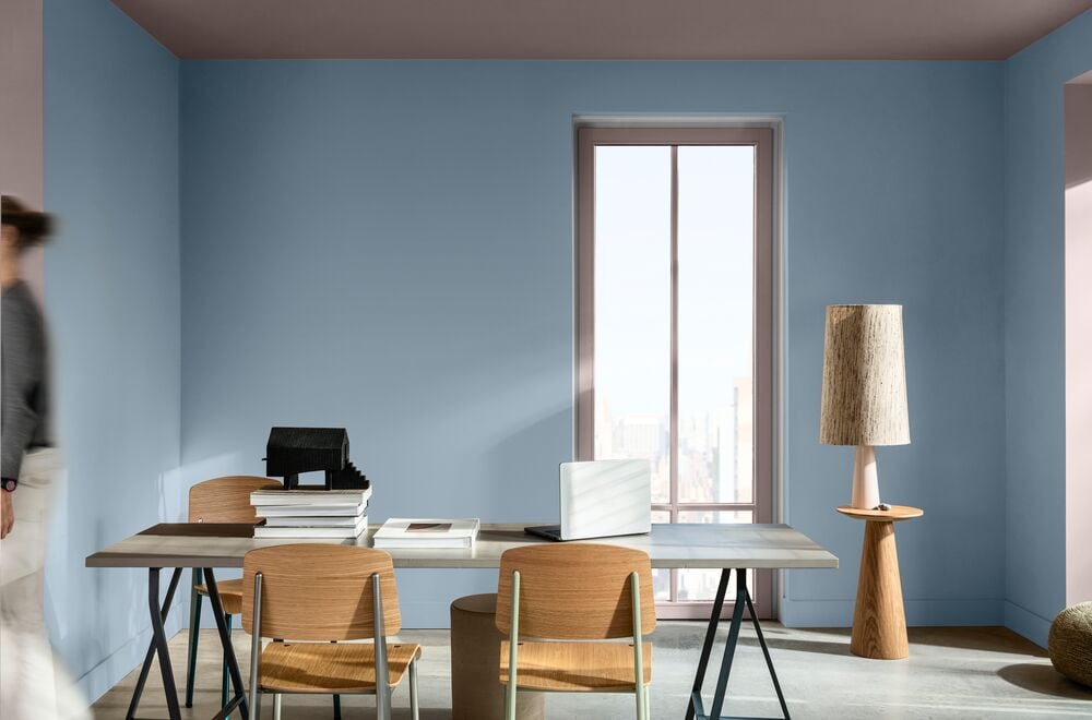 The colour of a swimming pool on a hot summer’s day, Cerulean blue works as an accent in all rooms of the home.