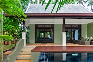 Protect your walls in Style using Dulux Weathershield Paint