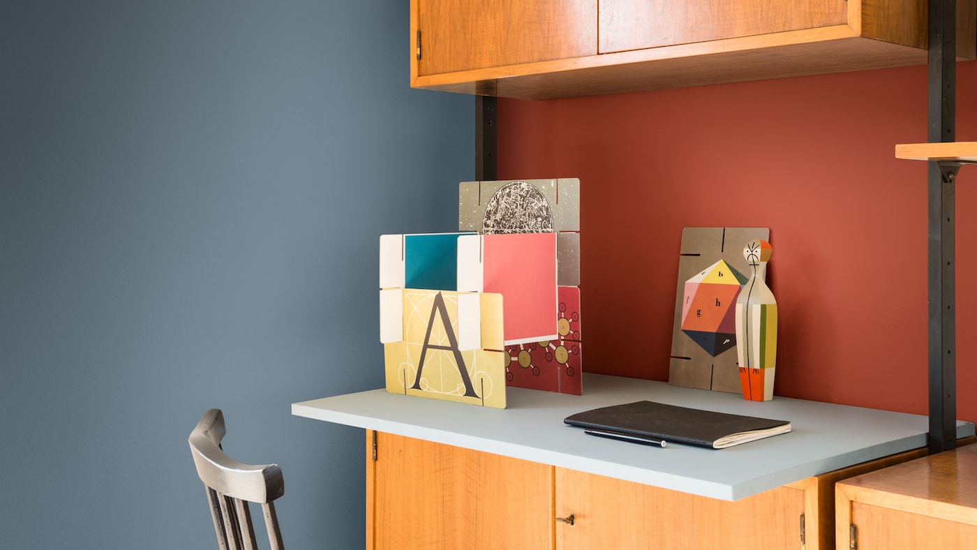 A stimulating work zone with paint