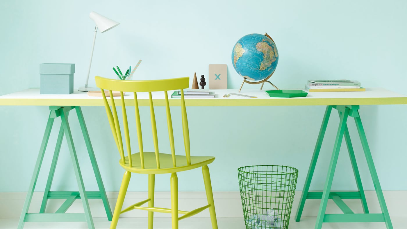 Children’s study area in shades of green
