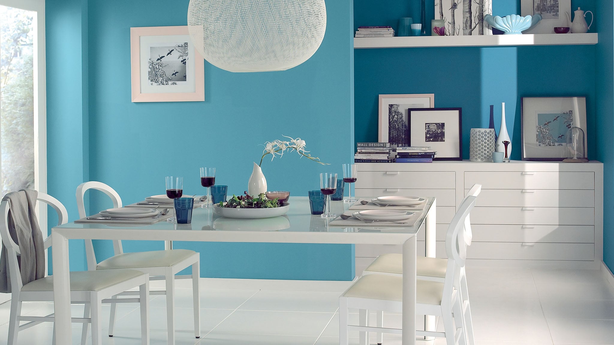 How to Design a Scandinavian Dining Room in Blue colour