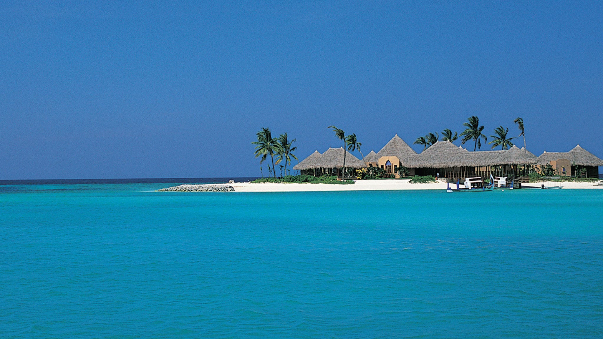 Transform Your Home with the Maldives-Inspired Palette