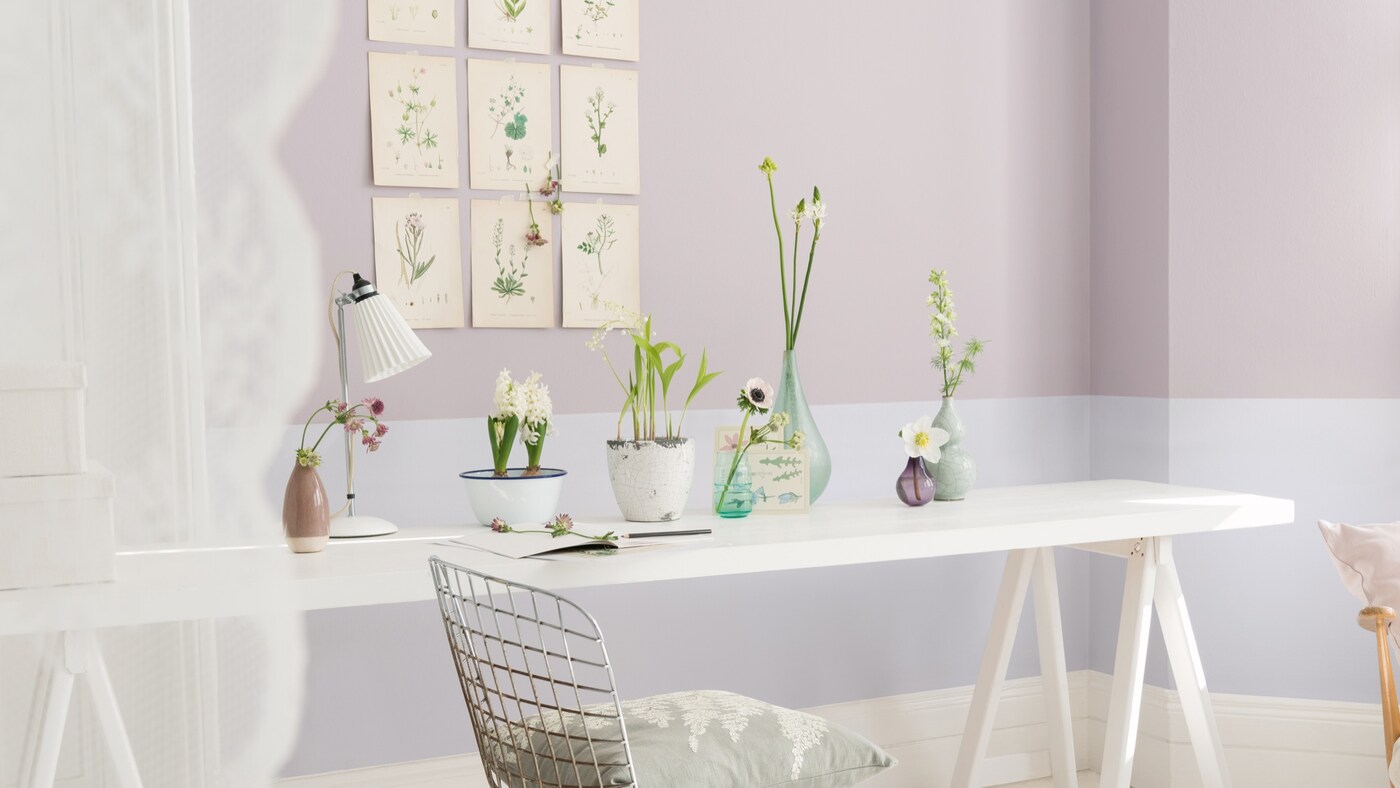 Paint architraves, skirting boards and any other mouldings in light, reflective colours, perhaps in a subtly contrasting tone to the colour on the walls.