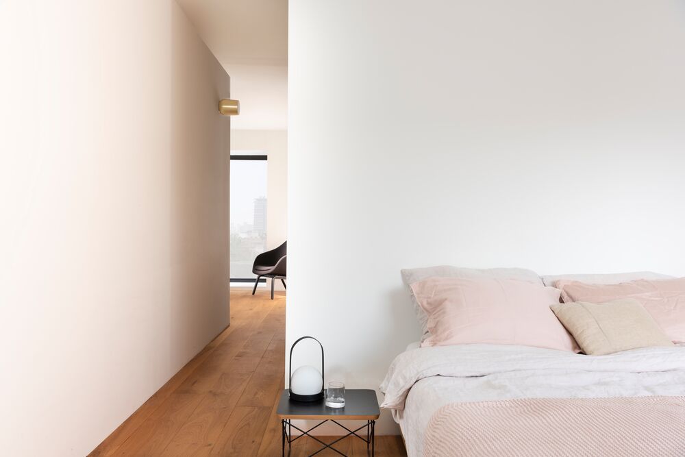 White colour combination