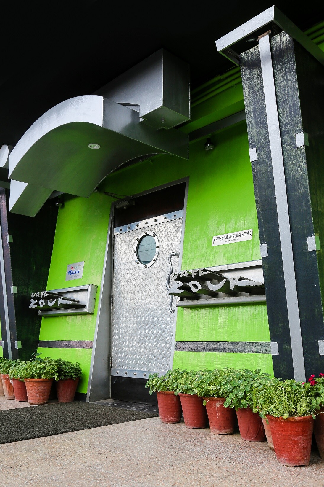 Dulux celebrates Café Zouk partnership with new Velvet Touch Dulux Pakistan