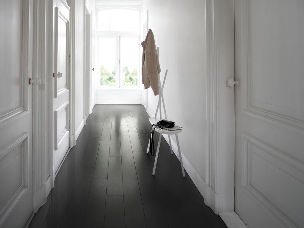 White Hallway paint