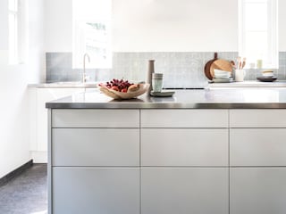 Jak pomalować meble w kuchni? 