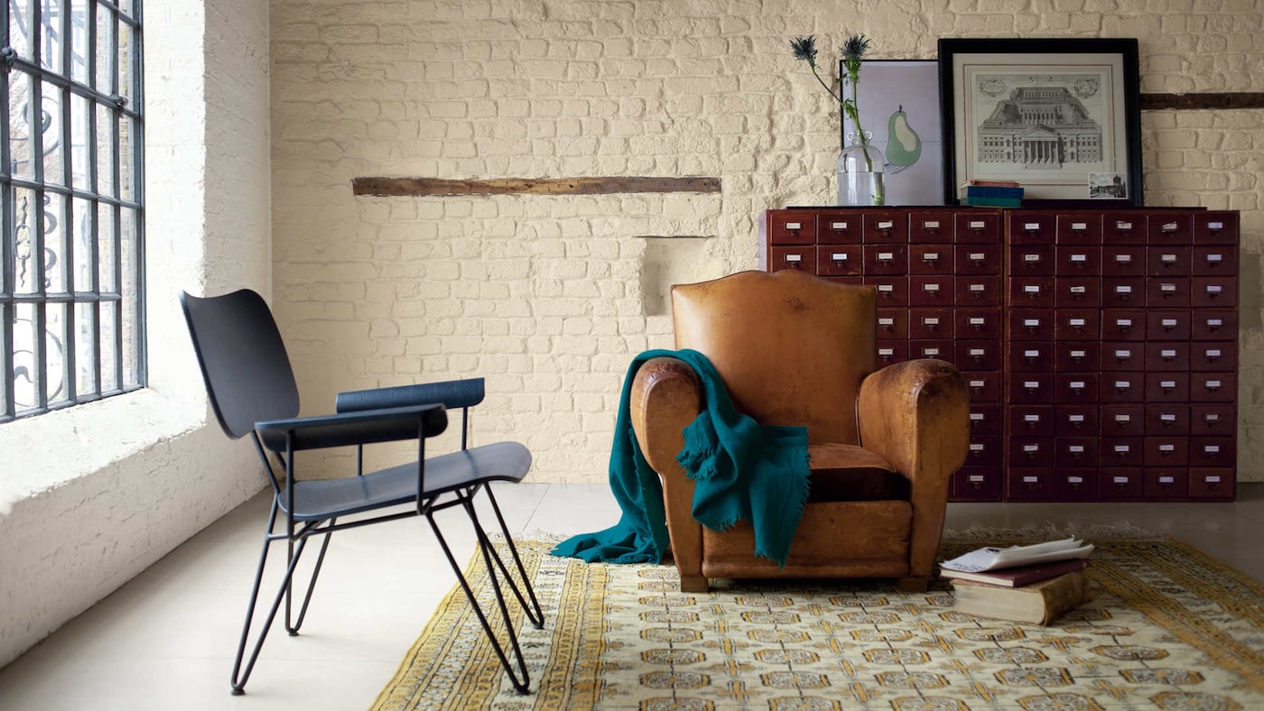 Sciana z cegly w salonie