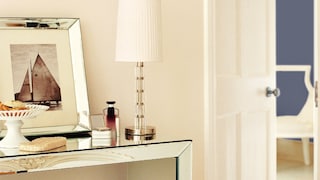 Jak pomalować i urządzić pokój w stylu glamour? 