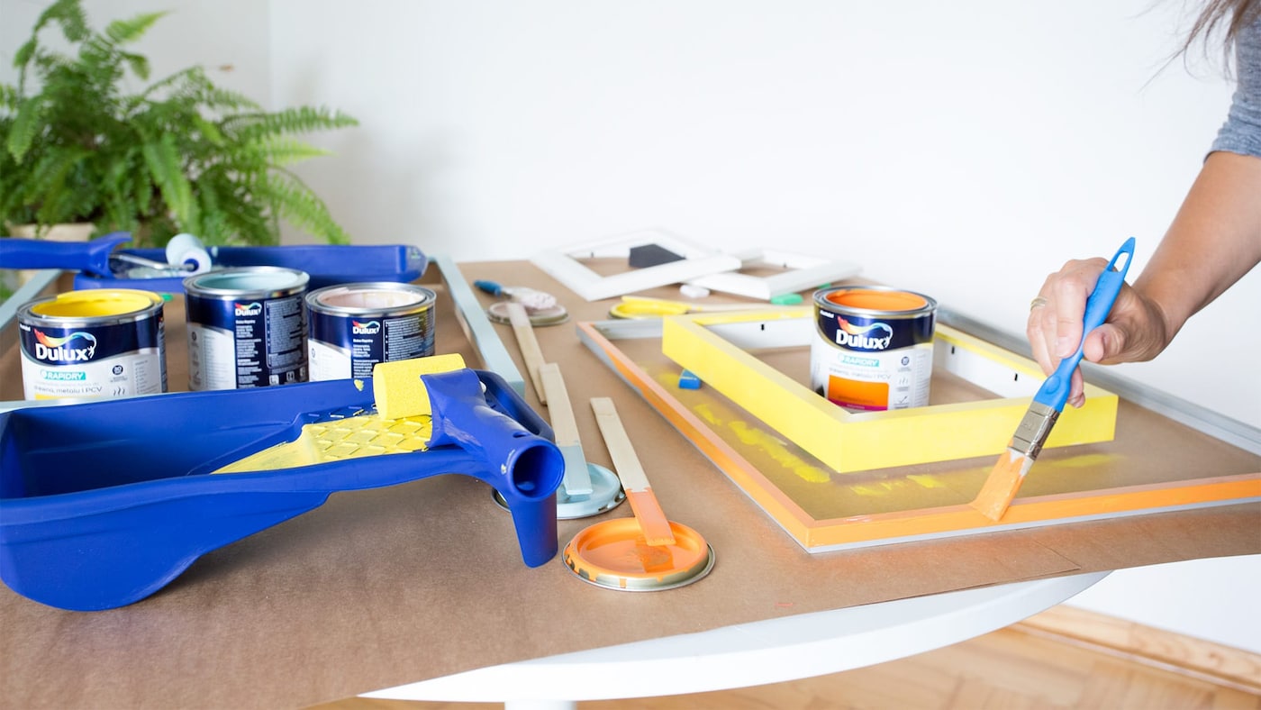 Malowanie drewnianych ramek 