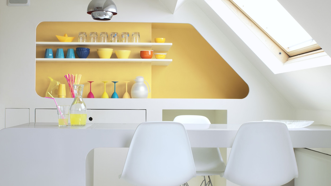 Kontrastowy kolor ociepli wnętrze, skupi na sobie całą naszą uwagę