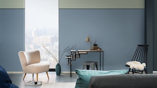 Salon w stylu loft: modne aranżacje industrialnych salonów