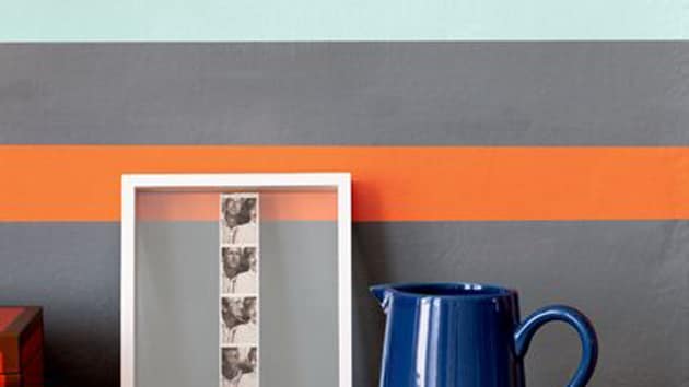 Taka pomarańczowa dekoracja stanie się motywem przewodnim wnętrza, podyktuje porządek aranżacji, nada jej tonu. 