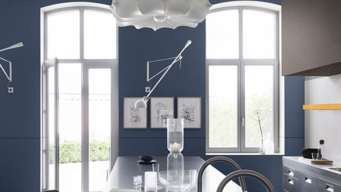 Kluczem do sukcesu jest wypracowanie w kuchni glamour równowagi pomiędzy splendorem a bezpieczną klasyką