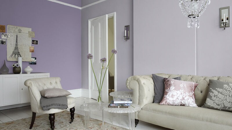 Salon w stylu shabby jest centrem gustownego domu