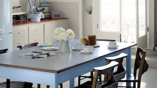 Create an English country kitchen