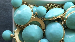 Sleeping Sound in Teal and Turquoise Bedroom ambiance