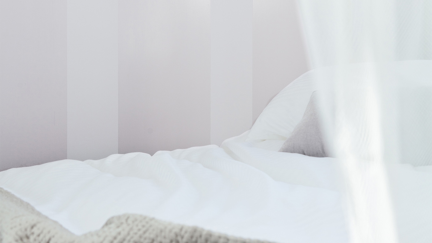 For amazing walls and sleek woodwork, it’s important to choose the right paint finish.