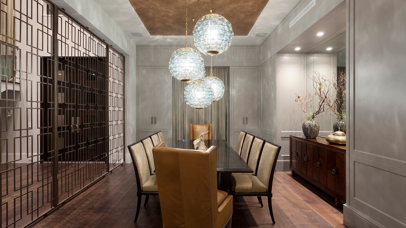 metallic decoration in dining room interiors