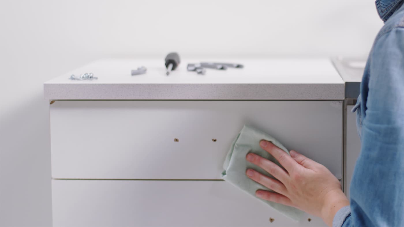 dulux_simply_refresh_kitchen_cabinets_global_2