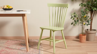 How to paint wooden furniture