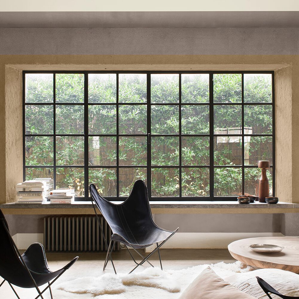 Small Garden outside bedroom