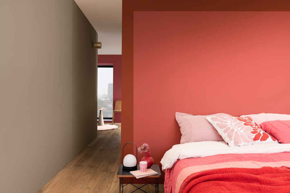 Red wall colour