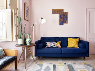 3 Simple Living Room Ideas - Decorating On A Budget
