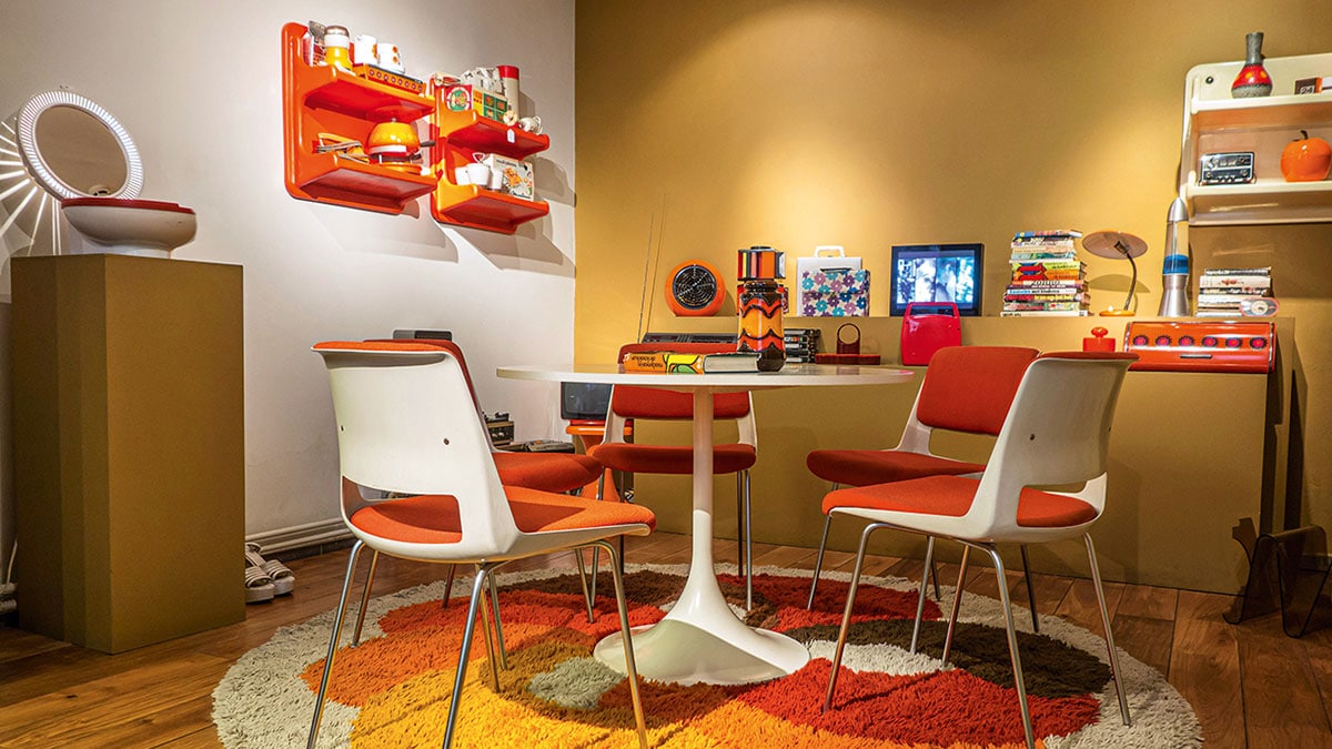 Dulux anniversary 90th anniversary 1970s kitchen diner