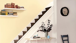 Make an Entrance with Yellow Hallways