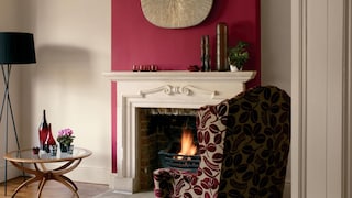 Vibrant redcurrant pink creates intimacy