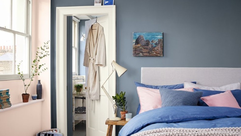 Calming Colours for Bedroom & Home Office Sanctuaries | Dulux