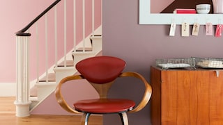 Temper powder pink with sophisicated violet